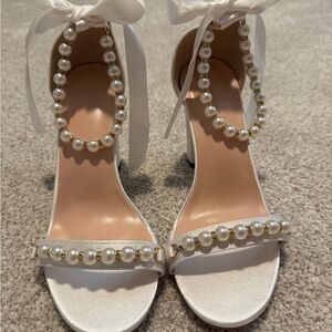 Elegant White Pearl-Embellished Women's Heels